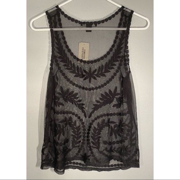 Forever 21 Sheer Lace Tank Top - Picture 3 of 4
